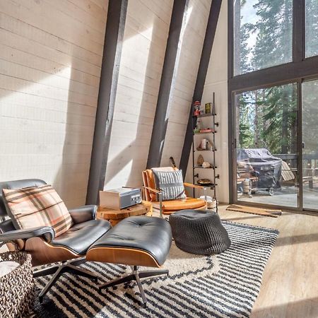 Mid Century Modern A-Frame Cabin At Northstar Villa Truckee Bagian luar foto