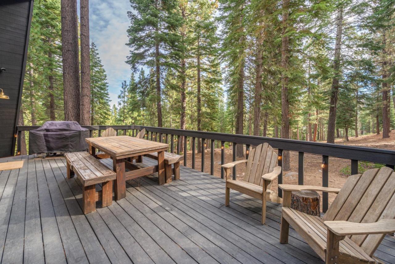 Mid Century Modern A-Frame Cabin At Northstar Villa Truckee Bagian luar foto