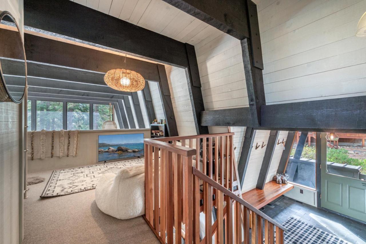 Mid Century Modern A-Frame Cabin At Northstar Villa Truckee Bagian luar foto