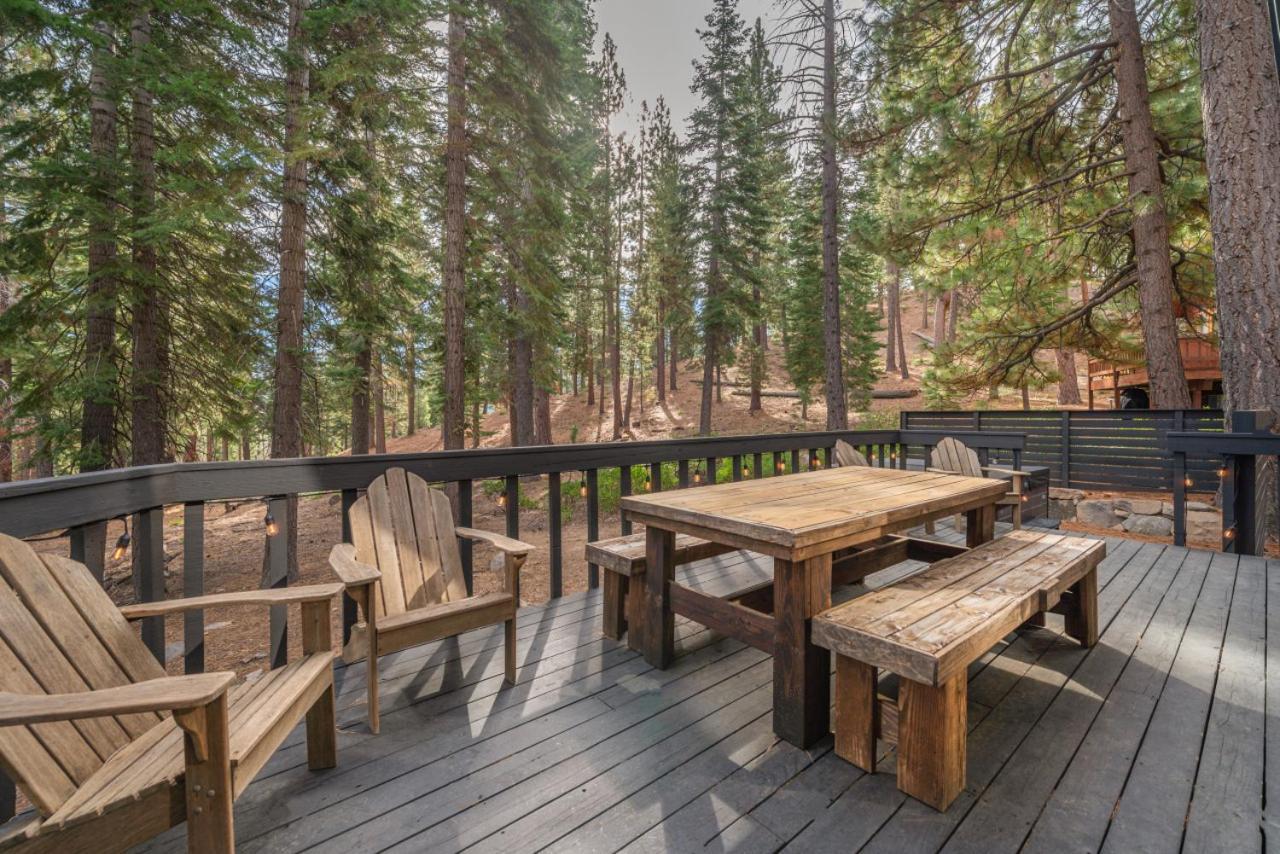 Mid Century Modern A-Frame Cabin At Northstar Villa Truckee Bagian luar foto