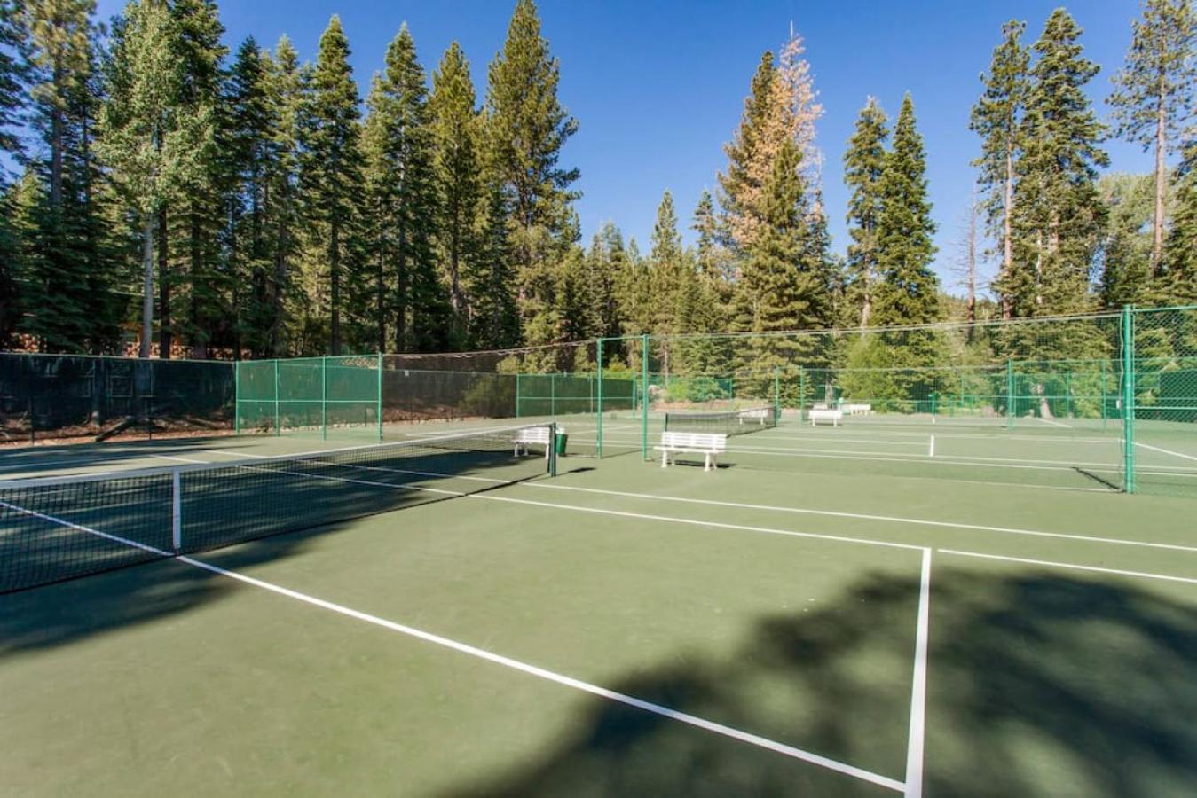 Mid Century Modern A-Frame Cabin At Northstar Villa Truckee Bagian luar foto