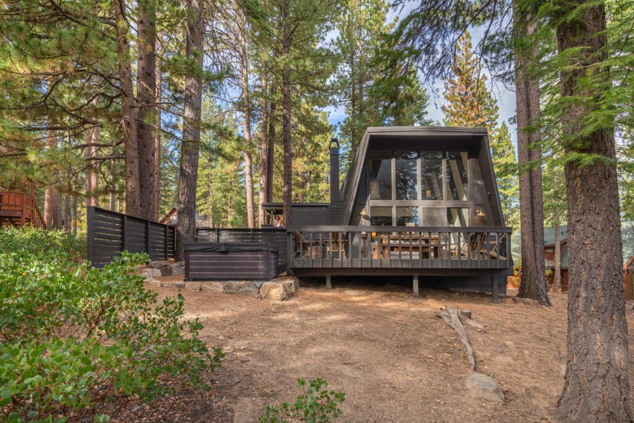 Mid Century Modern A-Frame Cabin At Northstar Villa Truckee Bagian luar foto